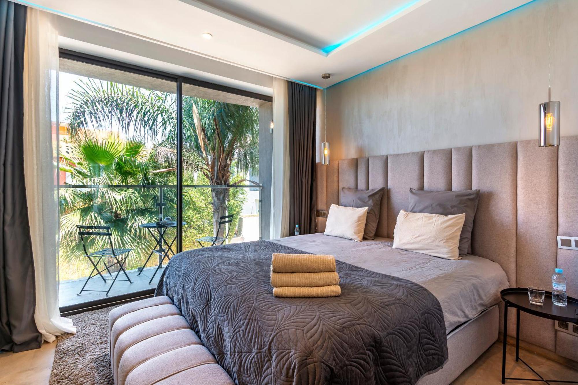 Argana Moderne Et Luxueuse Piscine Chauffee